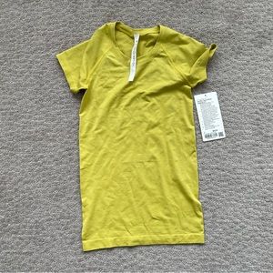 lululemon Swiftly Tech Short Sleeve 2.0